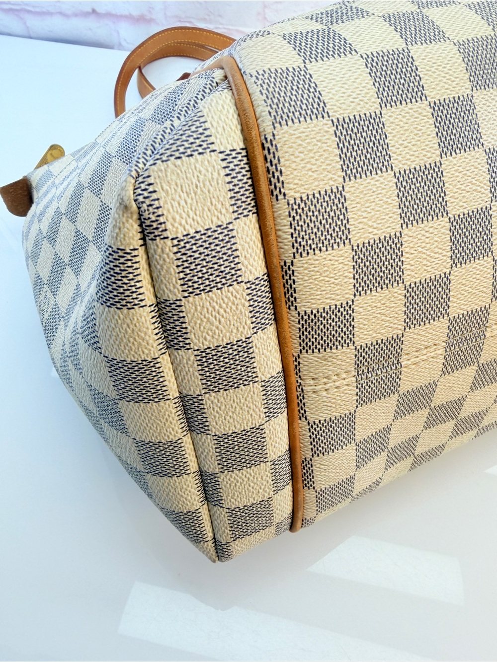 Luxury Checkered Canvas Tote with Tan Leather Straps - Picture 7 of 14
